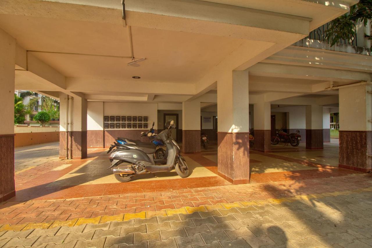 Amazing Pool View Candolim Goa 2Bhk Apartment Eksteriør billede