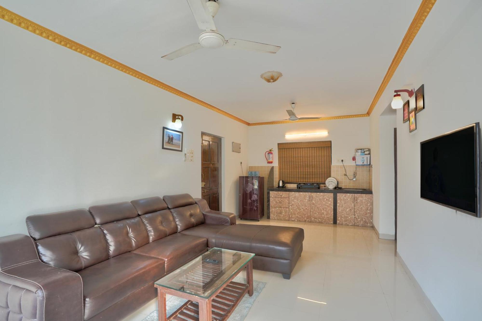 Amazing Pool View Candolim Goa 2Bhk Apartment Eksteriør billede