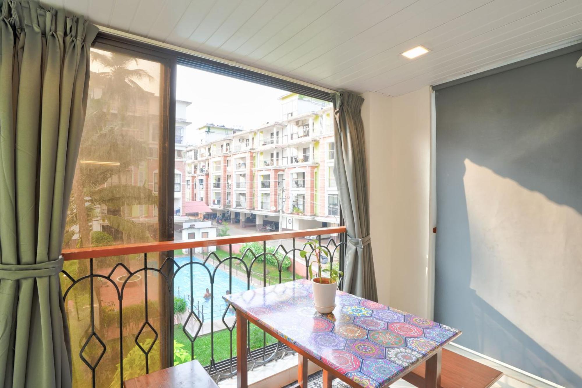 Amazing Pool View Candolim Goa 2Bhk Apartment Eksteriør billede