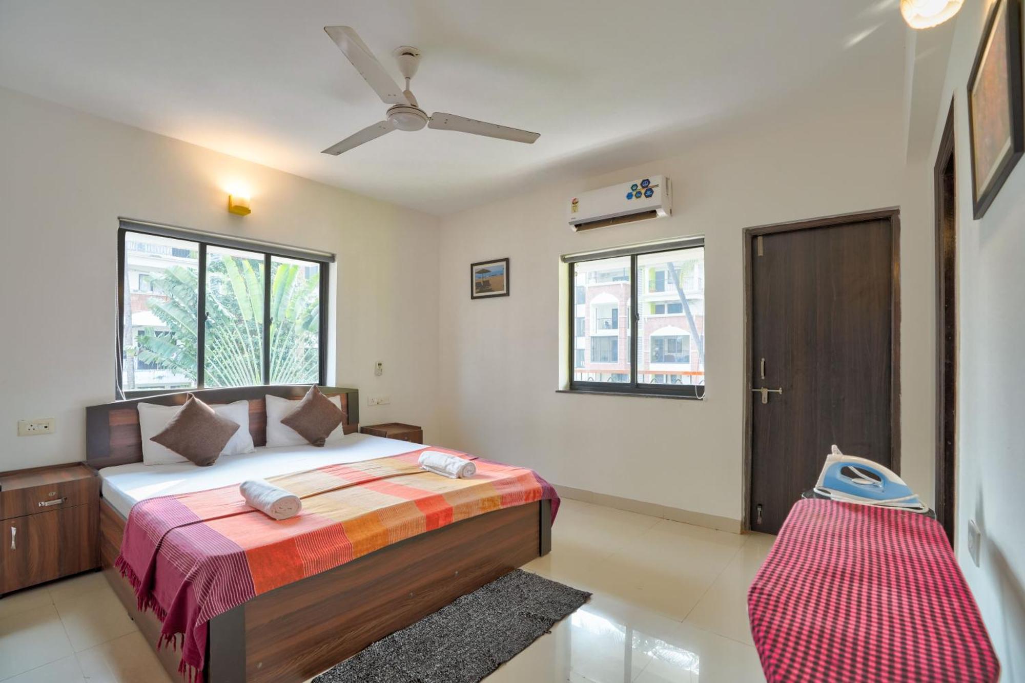 Amazing Pool View Candolim Goa 2Bhk Apartment Eksteriør billede
