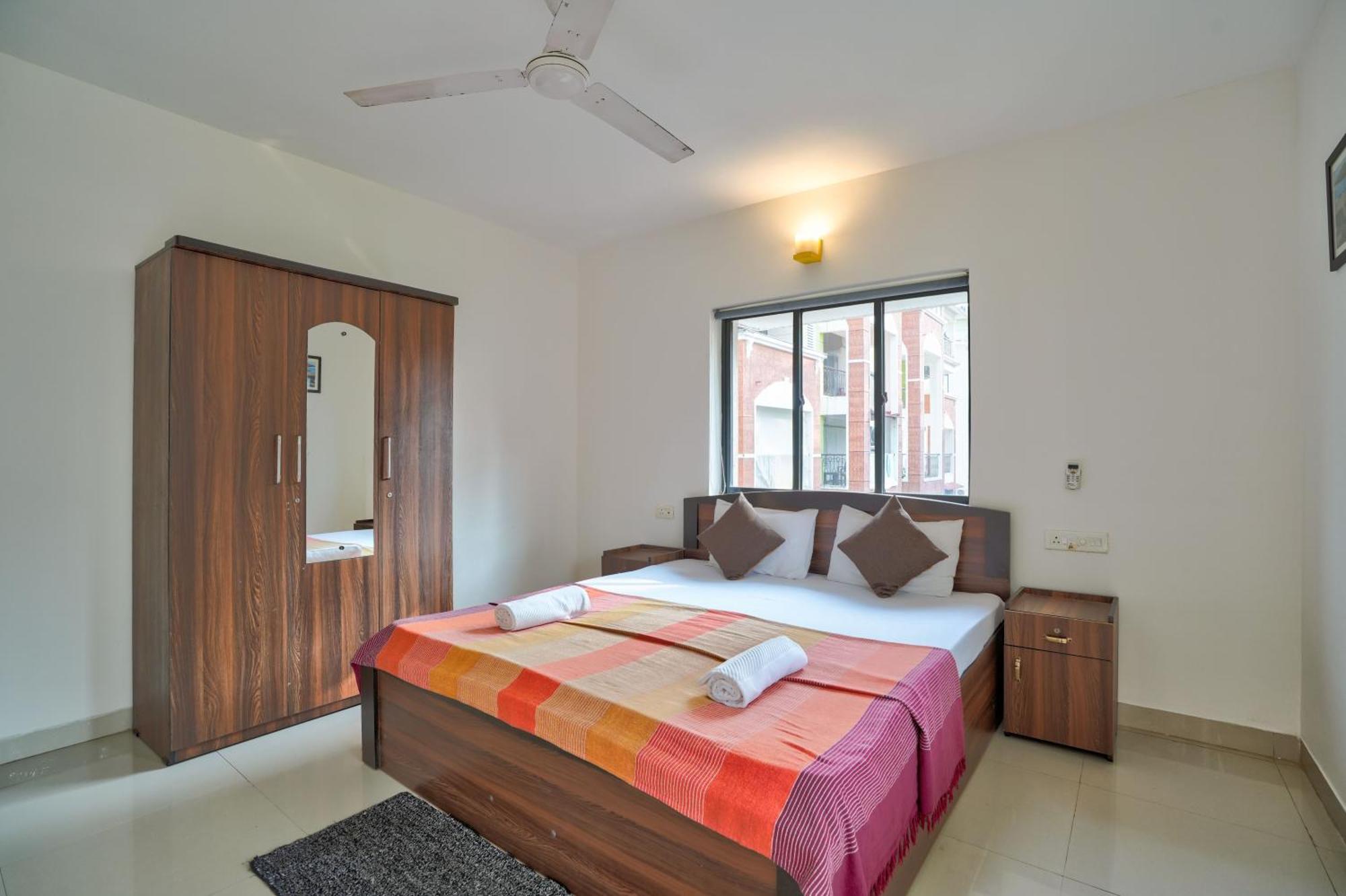 Amazing Pool View Candolim Goa 2Bhk Apartment Eksteriør billede